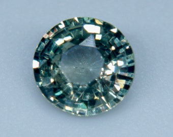Natural Colour Change Sapphire | Green to Pink | Round Cut | 5.38 mm | 0.68 Carat | Ceylon Sapphire | Engagement Rings | Green Sapphire