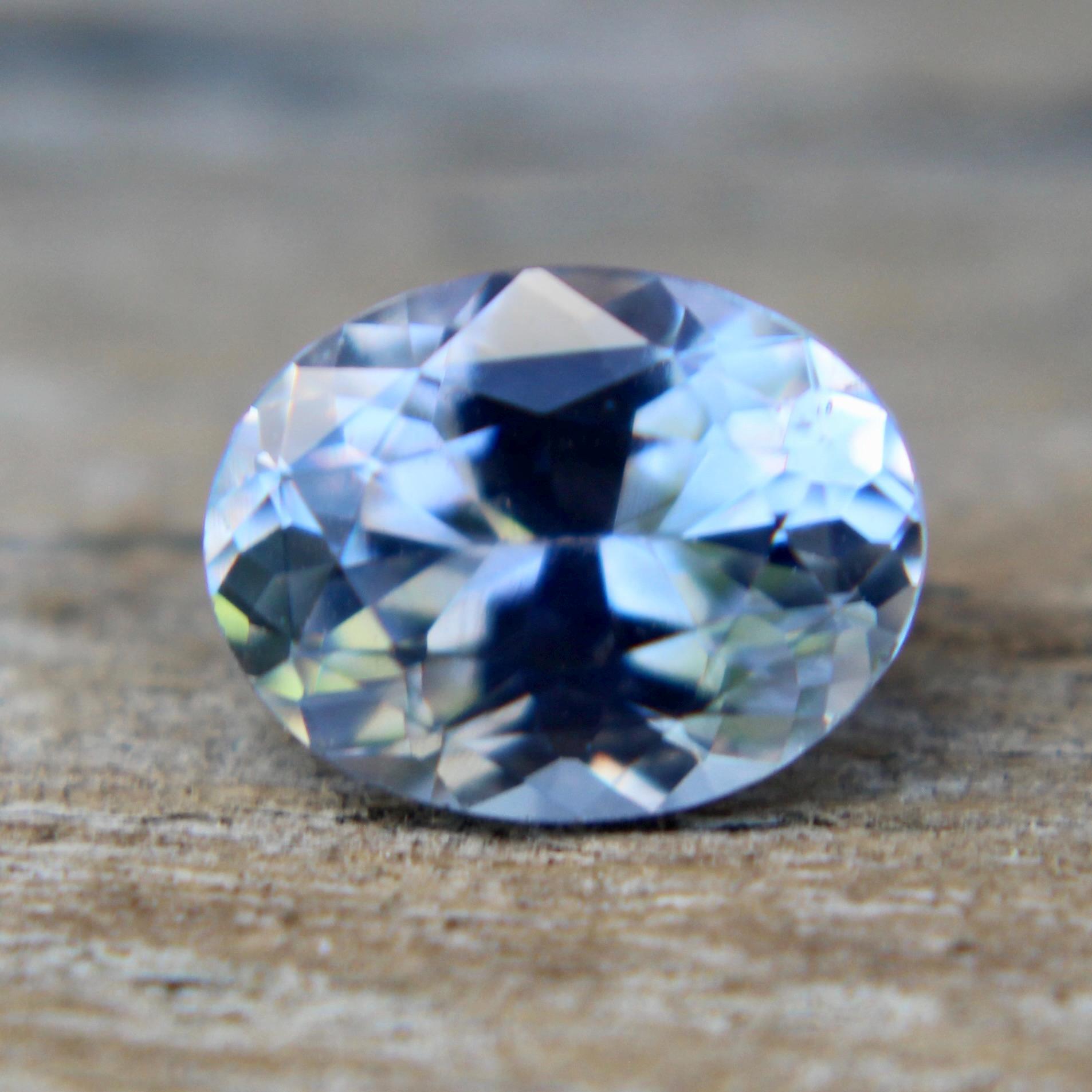 Natural Ceylon Cornflower Blue Sapphire 7.80 Ct Loose Oval Gemstone - GIE Certified, Eye Clean