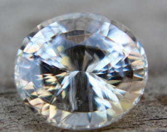 Natural White Sapphire | Oval Cut | 2.01 Carat | 7.78x6.89 mm | Loose Sapphire | Unset Stones | Untreated Sapphire | Jewellery  Making