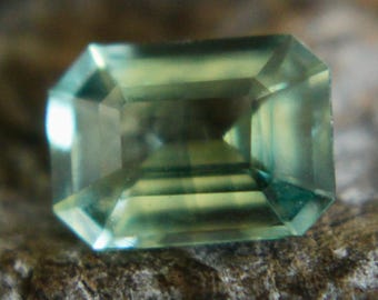 Natural Green Sapphire | Emerald Cut | 7x5 mm | 1.12 Carat | Unheated Sapphire | Engagement Rings | Jewellery Making Green Emerald Gemstones
