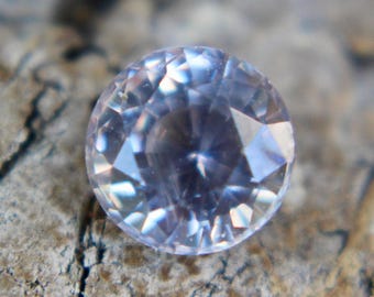 Natural Pale Pink Sapphire | Round Cut |  5.71 mm | Unheated | Untreated | VVS | No Enhancement