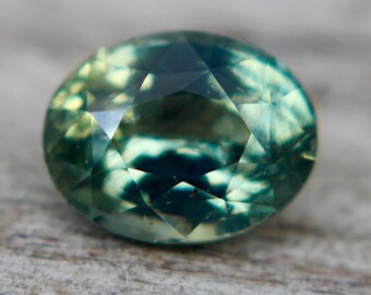 Natural Green Sapphire | 1.29 Carat | Oval Cut | 6.90x5.36 mm | Sapphire Rings | Engagement Rings | Jewellery Making Gemstones
