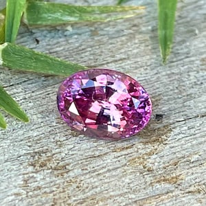 Natural Pink Blue Sapphire | Oval Cut | 6.70x4.91 mm | 1.02 Carat | Loose Sapphire | Unset Gemstones  | Sapphire Rings