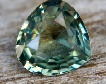 Natural Green Sapphire | Pear  Cut | 6.31x6.12 mm | 1.02 Carat | Untreated Gemstones | Engagement Rings | Sapphire Jewelries