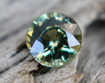 NATURAL PARTI SAPPHIRE | Round Cut | 0.87 Carat | 5.50 Mm | Sapphire | Engagement Rings | Sapphire Rings | Promise Rings | Crystals Stones