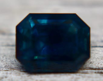 Natural Australian Blue Green Sapphire 2.20ct Emerald Cut VS – Teal Loose Sapphire for Engagement Ring, Rare Collector Gemstone