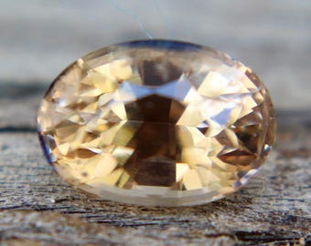 Natural Bi Coloured Sapphire | Apricot and Blue | Oval Cut | 7.60x5.40 mm | 1.58 Carat | Sapphire Rings | Engagement Rings | Jewellery Makin