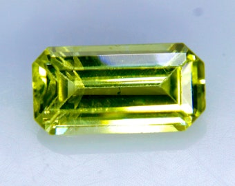 Natural Peridot | Emerald Cut | 8x4 mm | Engagement Rings | Wedding Rings | Peridot Rings | Peridot Necklace | Peridot Bangles | Crystals