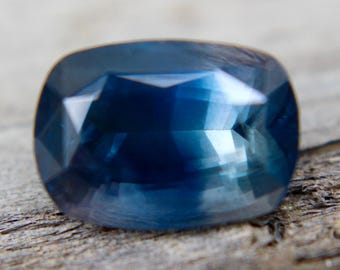 Natural Bi Coloured Sapphire | Blue Grey Sapphire | Cushion Cut | 4.95 Carat | 11.30x8.11 mm | Unheated Untreated Sapphire