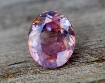 Natural Padparadscha Sapphire | Oval Cut | 6.30x5.24 mm | Natural Sapphire Rings | Engagement Rings | Sapphire Rings | Loose Gemstones