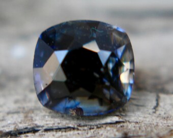 Natural Multi Coloured Sapphire | Cushion Cut | 5.62x5.29 mm | 1.09 Carat | Engagement Rings | Wedding Bands | Jewellery | Custom Jewellery