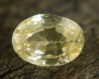 Natural Yellow Sapphire | Oval Cut | 7x5 mm | Engagement Ring | Wedding | Jewellery Making | Loose Sapphire Gemstones