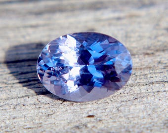 Ceylon Purple Sapphire 1.06ct Oval Cut: Unheated Gemstone