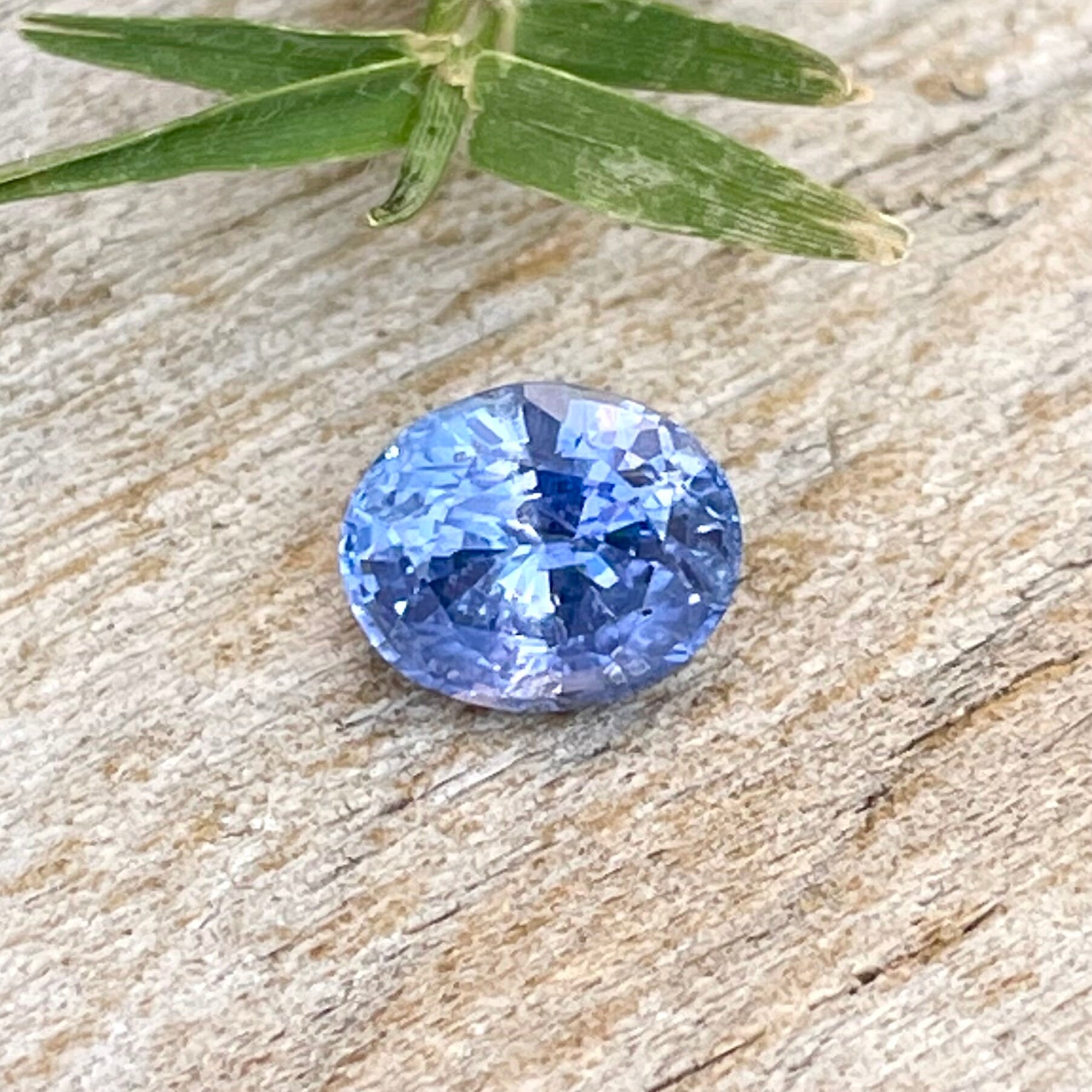 Natural Blue Sapphire Oval Cut 0.531 carats 5.80x4.16mm Natural Blue Sapphire Oval Cut 0.531 carats 5.80x4.16mm