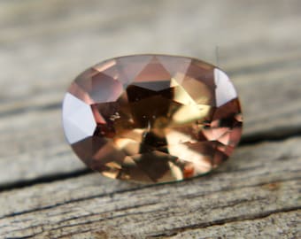 Natural Golden Brown Sapphire | Oval Cut | 0.88 Carat | 7.08x5.07 mm | Jewellery Making Gemstones | Engagement Ring | Jewellery Making Tools