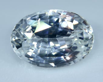 Loose White Sapphire | Colourless Gemstone | Sapphire | Oval Cut | 7.31x5.13 mm | Engagements | Ceylon Sapphire | White Diamonds Alternate