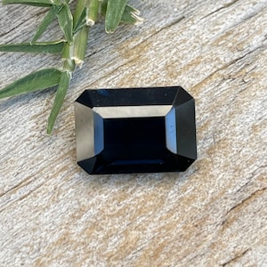 Emerald Cut Deep Blue Sapphire: Natural Gemstone, 3.60 Carat