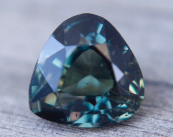 Natural Greyish Green Sapphire | Trillion Cut | 1.71 Carat |  6.83 mm | Green Sapphire Ring | Engagement Ring | Earth Mined Sapphire Rings