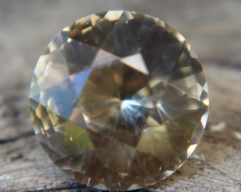 Natural Pale Pink Orange Sapphire  | Round Cut | 8.17 mm | 2.42 Carat | Engagement Ring | Wedding Jewellery | Sapphire Ring |