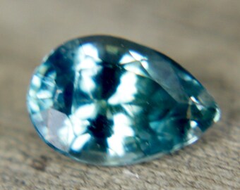 Natural Green Sapphire | Pear Cut | 7.68x5.20 mm | 1.10 Carat | Unheated Untreated Sapphire | sapphire ring jewellery