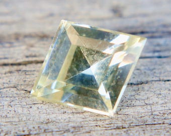 Natural Yellow Sapphire | 1.16 Carat | Lozenge Fancy Cut | Unheated | Ceylon | Loose Sapphire | Ethical Gem | VS Clarity | Certified