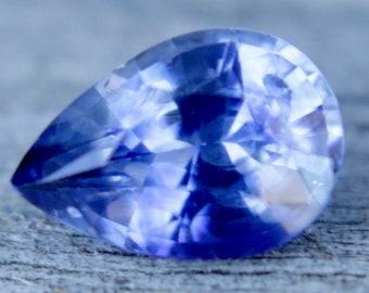 Loose Blue Sapphire | Pear Cut | Drop Shape | 7.53x5.14 mm | Natural Blue Sapphire | Ceylon Sapphire | Engagement Rings | Earth Sourced Gems