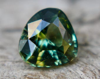 Natural Green Sapphire | Trillion Cut | 0.94  Carat | 6.15x5.80 mm | Loose Sapphire | LOOSE GEMSTONE | Genuine Sapphire Ring | Stones