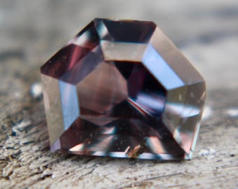 Natural Purplish Brown Sapphire | Freeform Cut | 0.90 Carat | Engagement RIng | Loose Gemstones | Sapphire Jewellery