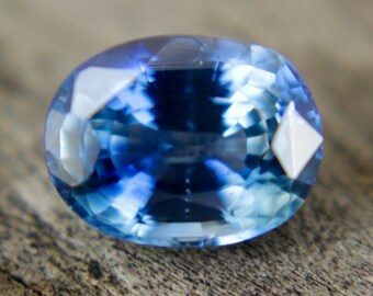 Natural Blue Sapphire | Oval Cut | 2.03 Carat | 8.10x6.20 mm | Engagement Rings | Wedding Bands | Loose Sapphire | Gemstones