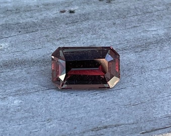 Natural Brown Sapphire | Emerald Cut | 1.80 Carat | 8.53x5.27 mm | Genuine Earth Mined Natural Gemstones | Jewellery Making Supplies