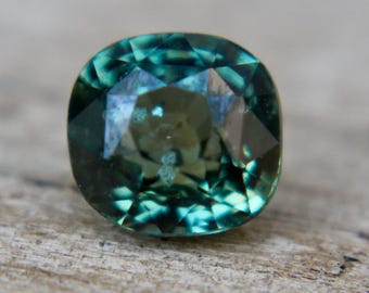 Natural Green Sapphire | Cushion Cut | 1.05 Carat | 5.45x5.10 mm | Engagement Ring | Sapphire Gemstones | Jewellery Making Supplies