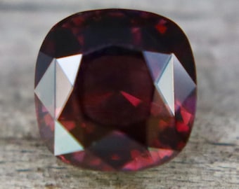 Natural Burgundy Purple Sapphire 2.27 Ct Unheated Cushion Cut Ceylon Loose Sapphire Gemstone for Engagement Ring Jewelry