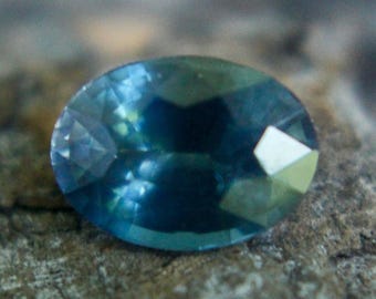 Natural Green Sapphire | Oval Cut | 1.04 Carat | 7x5mm | Sapphire | Loose Sapphire Gemstones | Jewellery Making Projects