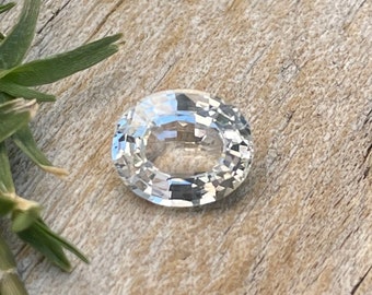 Natural White Sapphire | Oval Cut | 6.78x5.73 mm | Colourless Sapphire | Engagement Rings  Wedding Bands | Crystals | Stones | Jewellery
