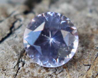 Natural Pale Pink Sapphire | Round Cut | 5.60 mm | 0.71 Carat | Loose Pink Sapphire | Engagement Rings | Bridal Jewellery | Sapphire Rigs