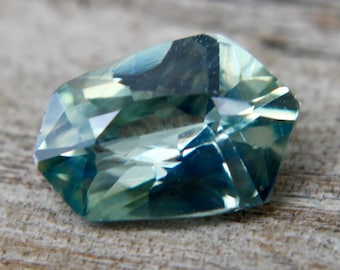 Natural Green Sapphire | Freeform Cut | 7.95x5.35 mm | 1.01 Carat | Loose | Unset Gemstones | Unheated Sapphire | Engagement Rings