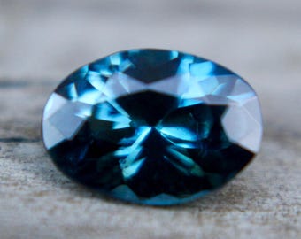 Natural Peacock Sapphire | Blue Green Sapphire |  Oval Cut | 7x5 mm | 0.90 Carat | Unheated Sapphire | Untreated Sapphire | Natural Stones