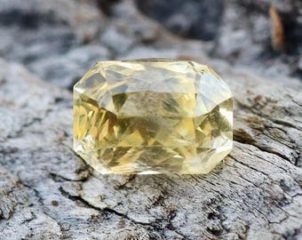 Natural Yellow Sapphire | Emerald Cut | 7.23x5.30 mm | 2.01 Carat |  Loose Sapphire | Yellow Sapphire Ring | Yellow Diamond Alternative