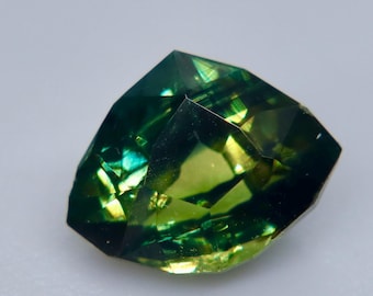 Australian Green Parti Sapphire 1.14 Ct, Unheated VVS Modified Trillion Loose Gemstone