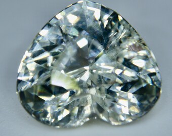 Natural Chrysoberyl | Heart  Cut | 4.21 Carat | 10.47x9.24 mm | Loose Gemstones | Natural Beryl |Natural Gemstones | Earth Sourced Gemstones