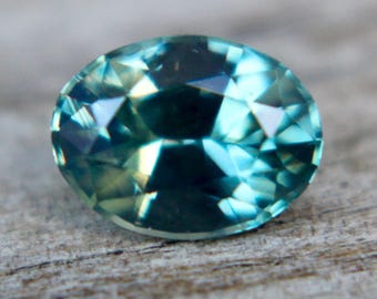 Natural Green Sapphire | Oval Cut | 7.04x5.34 mm | 1.06 Carat | Untreated Unheated Sapphire | Engagement Rings | Sapphire Rings | jewellery