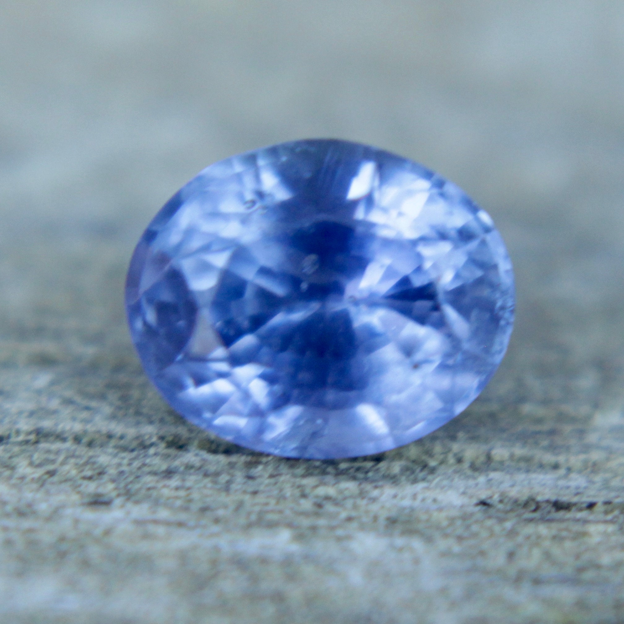 Zaffiro blu deals prezzo al carato
