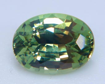 Rare Natural Vanadium Chrysoberyl 1.63ct Oval Ceylon VVS Untreated Green Color-Shift Collector Gemstone