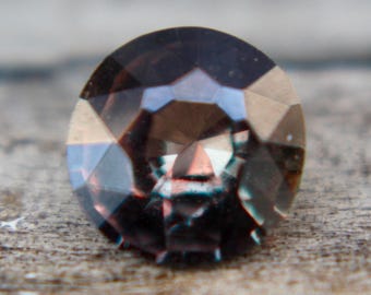 Natural Brown Sapphire | Round Cut | 5.86 mm | Loose Gemstone | Unheated Sapphire | Sapphire Ring | Sapphire Jewellery