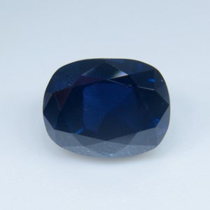 Natural Blue Sapphire: 2.20 Carat Cushion Cut Gemstone, Sri Lanka Origin