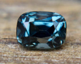 Natural Green Sapphire | Cushion Cut | 5.78x4.33 mm | 1.01 Carat | Clean | Loose Sapphire | Engagement Rings