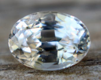 Loose White Sapphire With Slight Yellow Tint  | Oval Cut | 1.15 Carat | 6.80mm | Eye Clean | Untreated