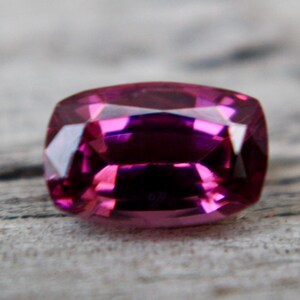 Natural Pink Spinel | Cushion Cut | 7.81x5.06 mm | 1.50 Carat | Unheated Untreated Gemstones | Unset Gemstone | Unmounted Stones | Spinel