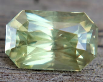 Natural Green Chrysoberyl | Emerald Cut | 8.36x5.31 mm | Unheated Untreated Gemstones | Loose Gemstone | Chrysoberyl Ring | Engagement Ring