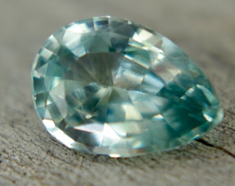 Natural Green Sapphire | Loose Green Sapphire Gemstone |  Pear Cut | 1.00 Carat | 7.72x5.33 mm | Gemstone Sapphire | Jewellery Making Stones